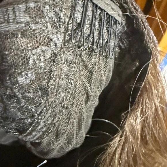 Chelsey Smith headband Blonde Wavy Hair Wig - Picture 4 of 7